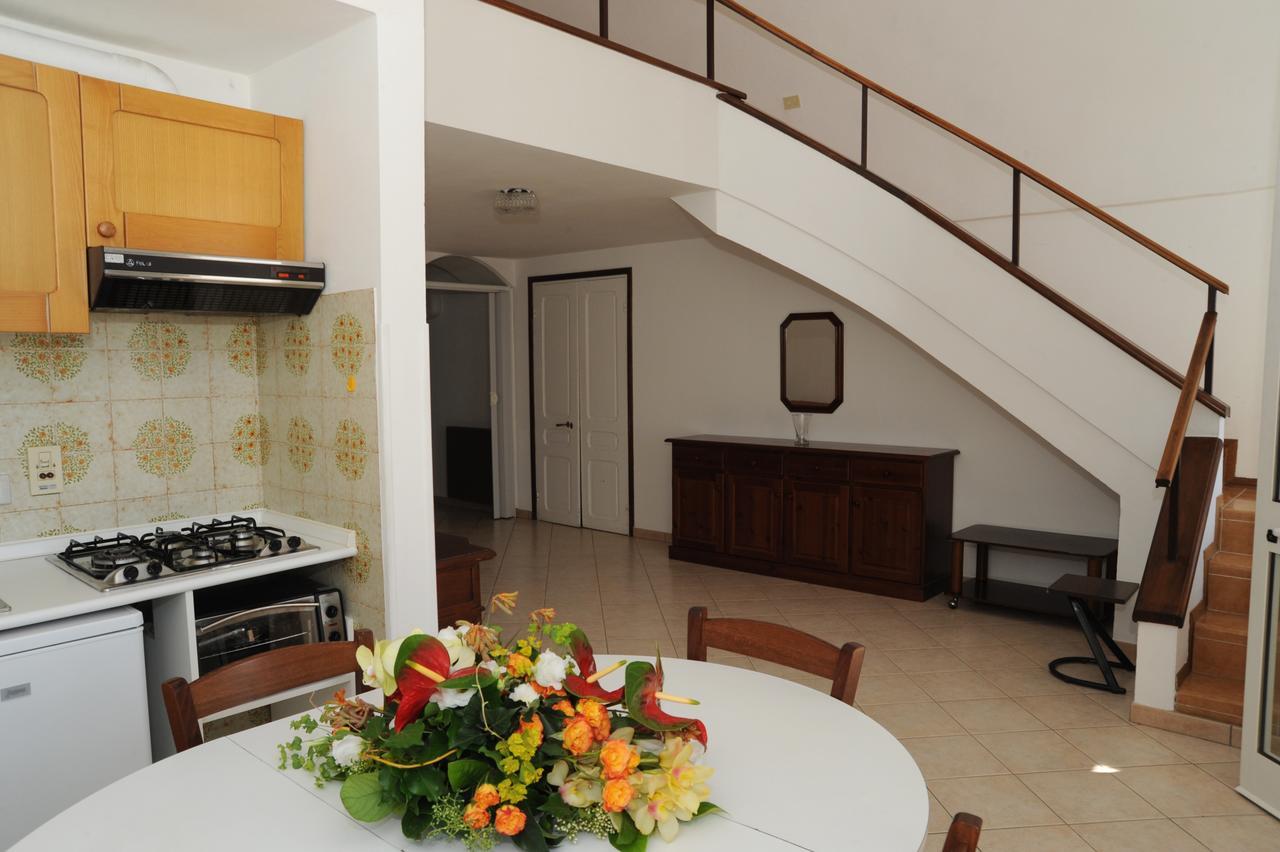Holiday'S Beach Aparthotel Ventimiglia Luaran gambar