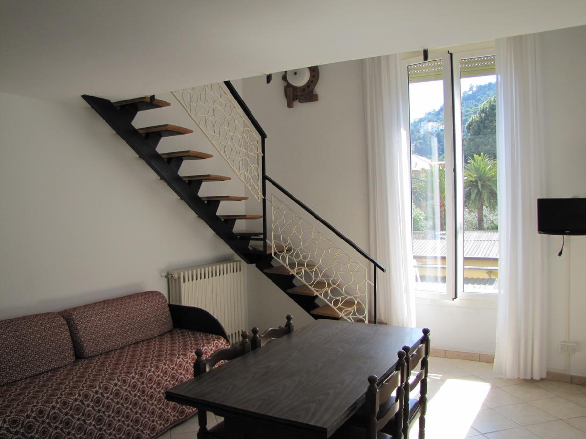 Holiday'S Beach Aparthotel Ventimiglia Luaran gambar